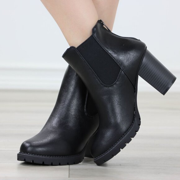 Womens Ankle Boots Lug Block Heel Black Synthetic Leather Round Toe Elastic Gore - Picture 3 of 13